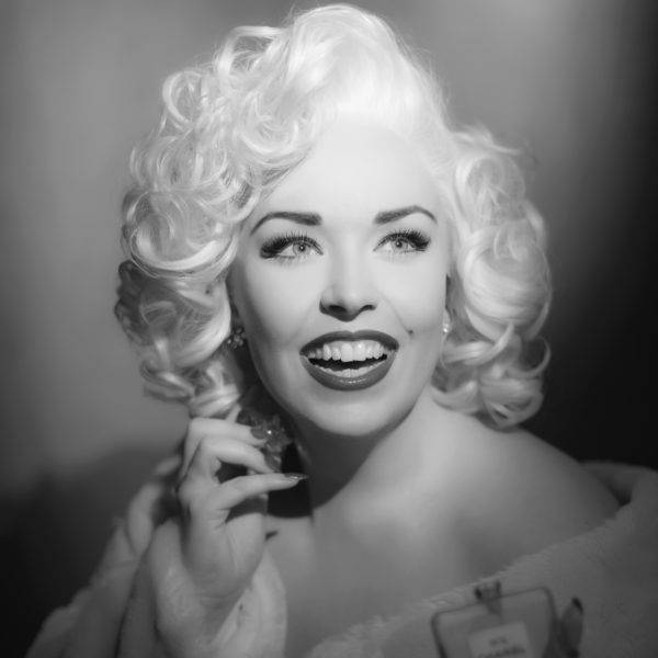 Marilyn-Monroe lookalike boeken